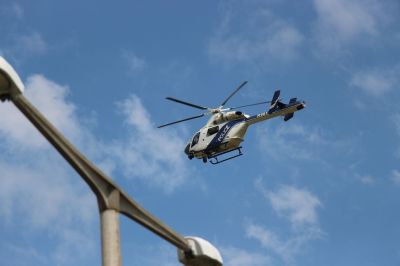 Háromszázhetven rendőr ütött rajta az embercsempészeken Ásotthalomnál, helikoptert is bevetettek