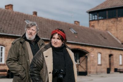  Kellemes katarzis Auschwitzban – kritika a Kincs a múltból című filmről  