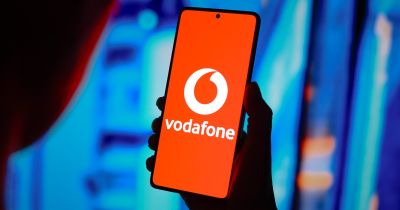 Figyelem! Szilveszterkor leállás lesz a Vodafone-nál