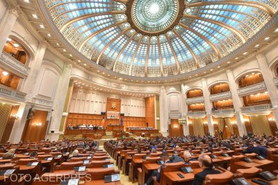 Pénteken tartja első ülését az újonnan megválasztott parlament