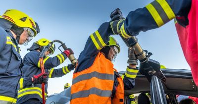 Súlyos autóbalesetet szenvedett egy család az éjszaka: három gyermek maradt árván a szerencsétlenség után