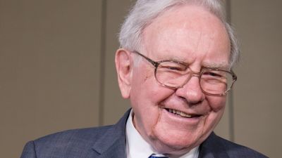 Warren Buffették meghúzták a ravaszt a tőzsdei zuhanásban - Mutatjuk, miket vettek