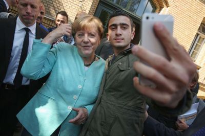 AfD: Merkel továbbra is semmibe veszi a német adófizetőket