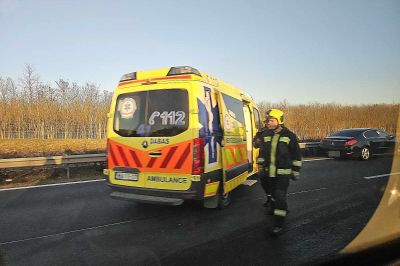 Balesetek miatt torlódik a forgalom az M5-ös autópálya több szakaszán