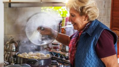 Itt a tökéletes, elronthatatlan töltött káposzta receptje: ezt rontják el a legtöbben