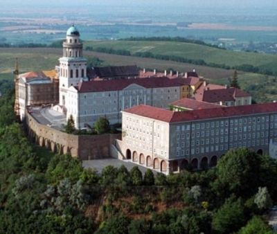 Karácsonyi orgonahangversenyt rendeznek a Pannonhalmi Főapátságban