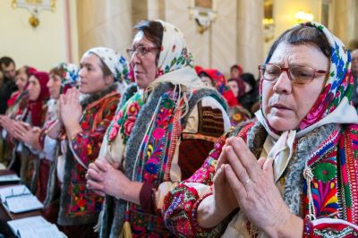 Még az idén megkezdődik a rendszeres magyar misézés a moldvai Pusztinán