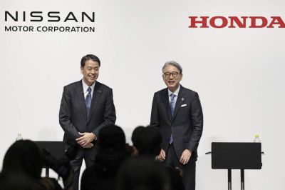 A Honda és a Nissan megkezdik az egyesülési tárgyalásokat