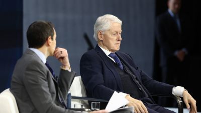 Kórházba szállították Bill Clintont