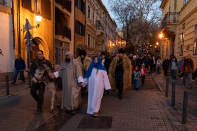 Szállást keresett idén is a Szent Család Pécsen