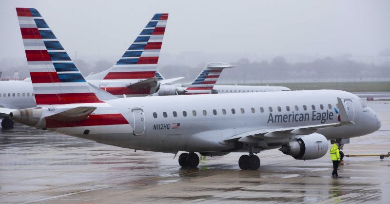 Szenteste előtt az American Airlines összes járatát felfüggesztették egy időre