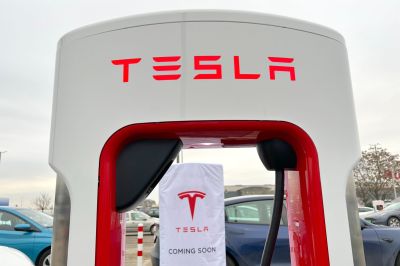 Lezárult és újraindult a Tesla Supercharger szavazás