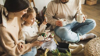 Bejgli, zserbó, szaloncukor, mézeskalács: mi lesz így a fogainkkal?