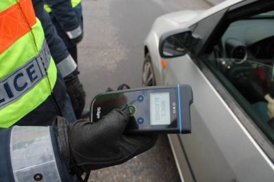 Több mint 200 ittas vagy bódult sofőrt fogtak a rendőrök