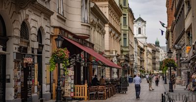 Az utca, ahová még Lechner is tervezett – A Váci utca története