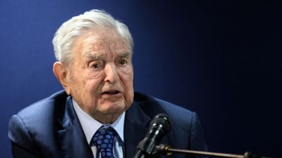 Kirúgták Soros ügyészét