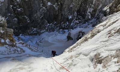 Nem a szakadékba esés miatt halt meg a magyar túrázó a szlovén Alpokban