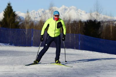 A hegyekben is hiánycikk a hó, mesterséges havon sízhetünk