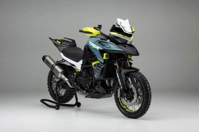 Jön: Benelli TRK 902 Explorer