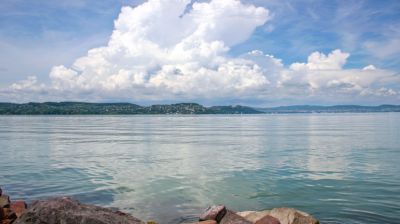 Megdöbbentő, ami a Balatonban történik: érdekes hírek érkeztek a tóról