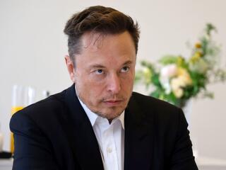 Újabb botrány Németországban: Elon Musk cikket írt, Hitler neve is előkerült