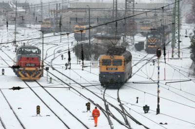 December közepéig 100 alkalommal támadtak meg MÁV-jegyvizsgálókat