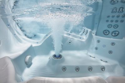 Jakuzzi és grill az otthoni wellness élményért