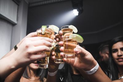 Kétszáz tele uszodányi tequila maradt Mexikó nyakán, a fogyasztók árcsökkenésben bízhatnak