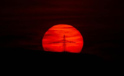 20 atomerőmű enegiáját adó napelempanelt fejlesztettek