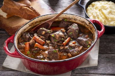 Boeuf bourguignon – azaz burgundi marha, ahogy Jamie Oliver szereti