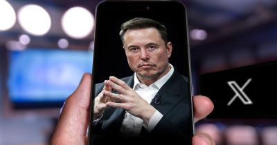 Elon Musk nekiment a Wikipédiának