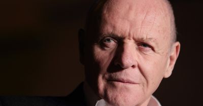 „Ha küzdesz, tudd, hogy van kiút. Soha ne add fel!” – 49 éve, hogy letette a piát Anthony Hopkins