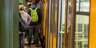 Szilveszterkor éjjel is nagyüzem lesz a metrókon, HÉV-eken és több BKK-járaton, itt vannak a részletek