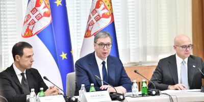 Vučić: Nem lesz teljes munkabeszüntetés az iskolákban, még akkor sem, ha minden igazgatót leváltanak