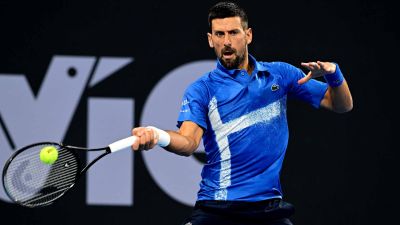 Djokovic továbbjutott, Kyrgios búcsúzott Brisbane-ben