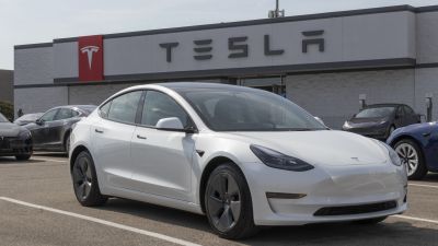 Fontos mérföldkőhöz érkezett a Tesla