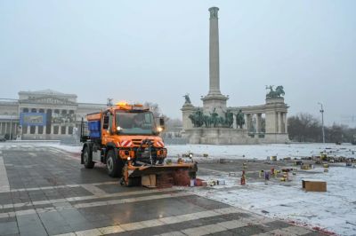 Nyolc tonna tűzijáték-maradványt takarítottak el a fővárosban a szilveszteri ünneplés után