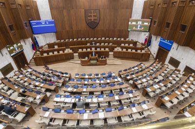 Februárban ül össze először a parlament, legalább 68 parlamenti ülésnapot terveznek az idei évre