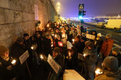 Kérjünk bocsánatot Istentől és az embertől! – Székely János vezette a béke világnapi imát Budapesten