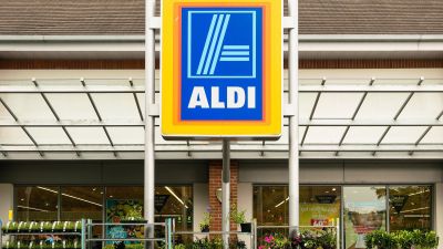 Kiderült, mennyit keresnek az Aldi-dolgozók