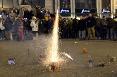 Már két halálos áldozata van a szilveszteri tűzijátékozásnak! Üllőn gyanúsítottja is van a tragédiának (Frissítve!)