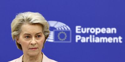 Súlyos tüdőgyulladást kapott Ursula von der Leyen, ki kell hagynia a lengyel EU-elnökség beiktatását is