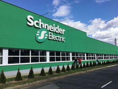 A Schneider Electric támogatja a magyar kkv-kat a digitalizációban