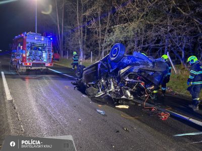 TRAGIKUS BALESET: Három autó ütközött, egy ember meghalt