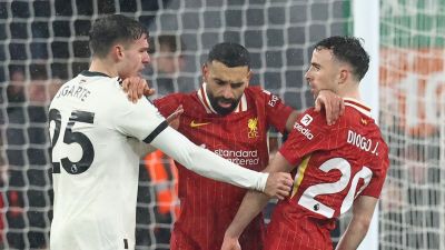 A hó nem, de a United elrontotta a Liverpool vasárnapját