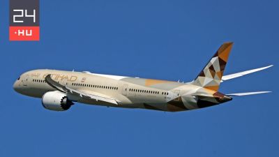 Felrobbant egy Boeing kereke felszállás közben