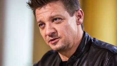 Jeremy Renner érzelmes posztban emlékezett meg két éve történt brutális balesetéről