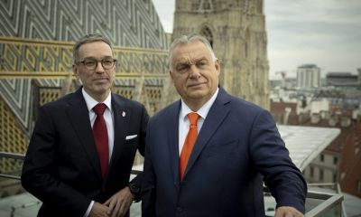 Már Orbán szénné kritizált szövetségesével egyeztet az osztrák államfő a kormányalakításról