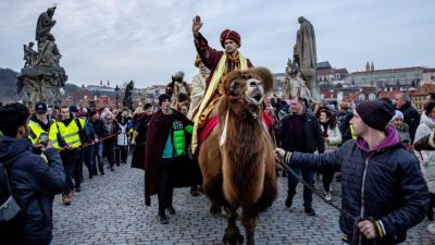 A háromkirályok eljövetele helyett a karácsonyfa leszedése maradt a vízkereszti hagyományokból