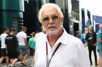 Briatore kritika és Verstappen véleménye a rekordhajszolásról